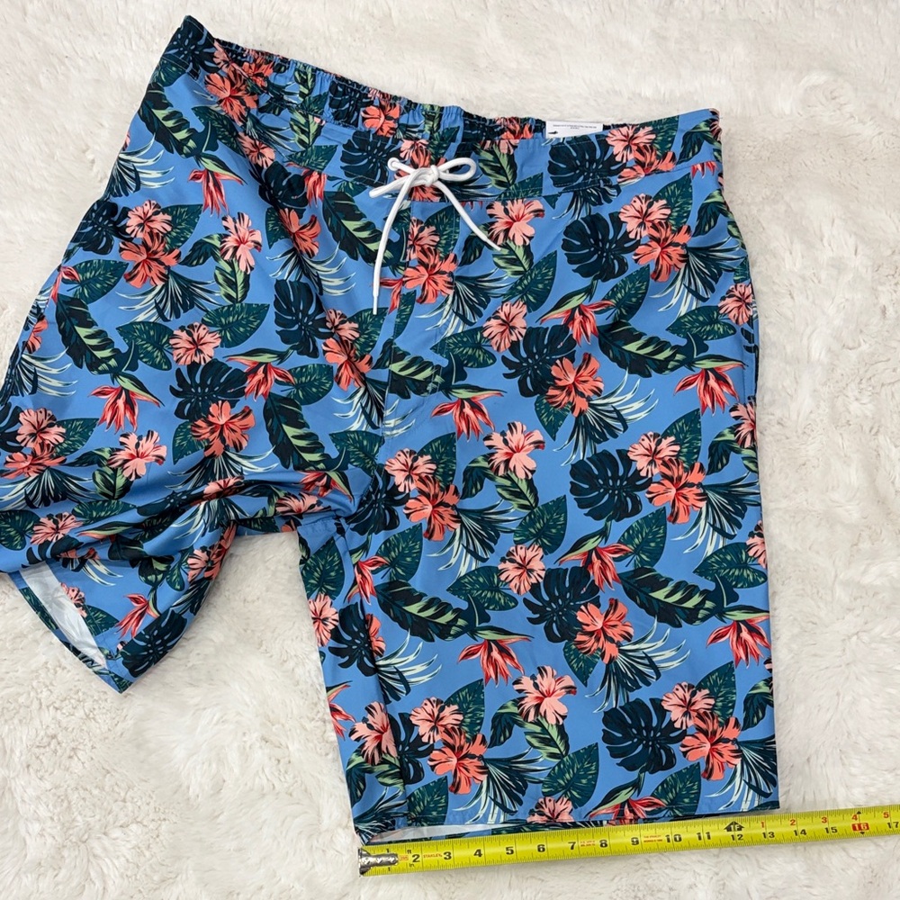 St.John’s Bay, size 2XLT,Floral Blue Men's Swim Shorts - Picture 14 of 17